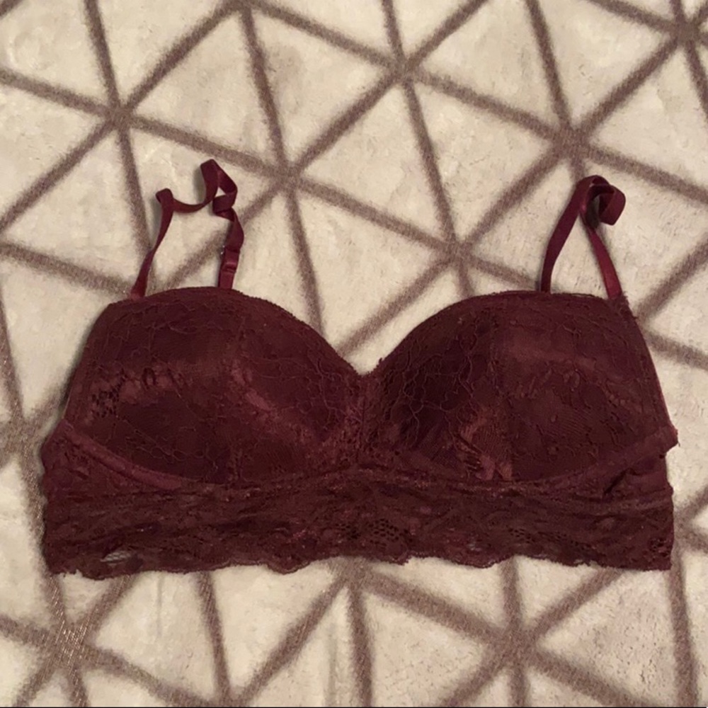 Maroon lace bralette with padding